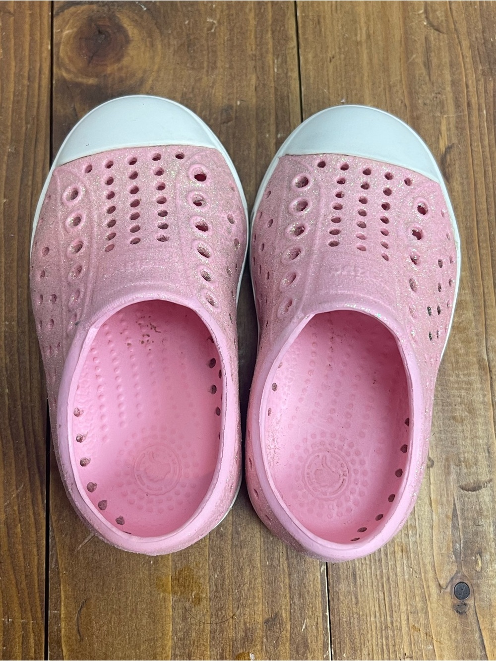 Native shoes baby toddler size 5 pink glitter Jefferson style foam sneakers
